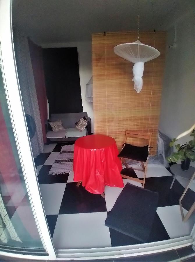 Chambre Avec Cuisine Et Sdb Semi-Privatives Separees Dans Un Ecrin De Verdure 레자빔 외부 사진